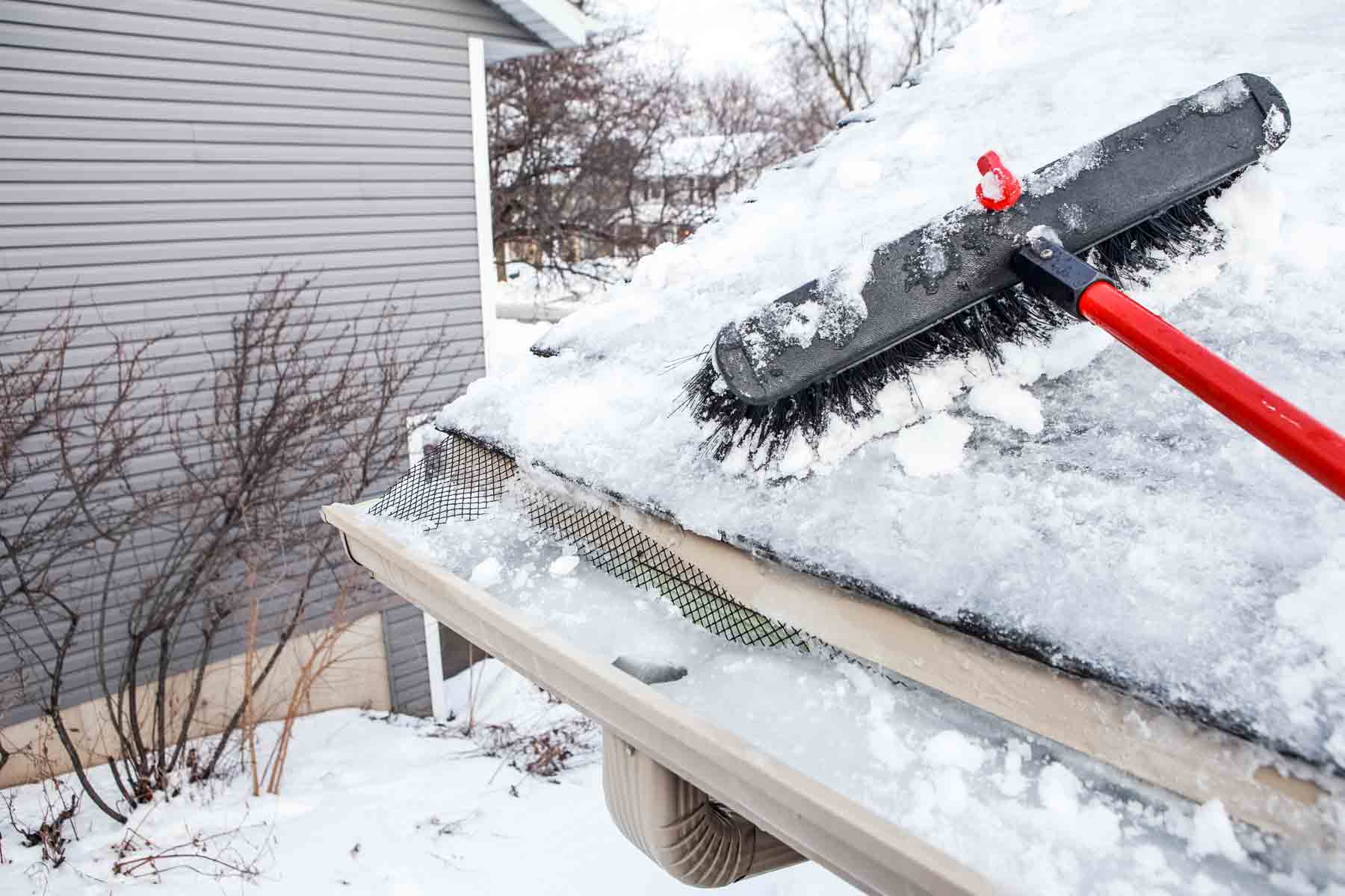 Winter storm response for ice dam and roof protection in Utah